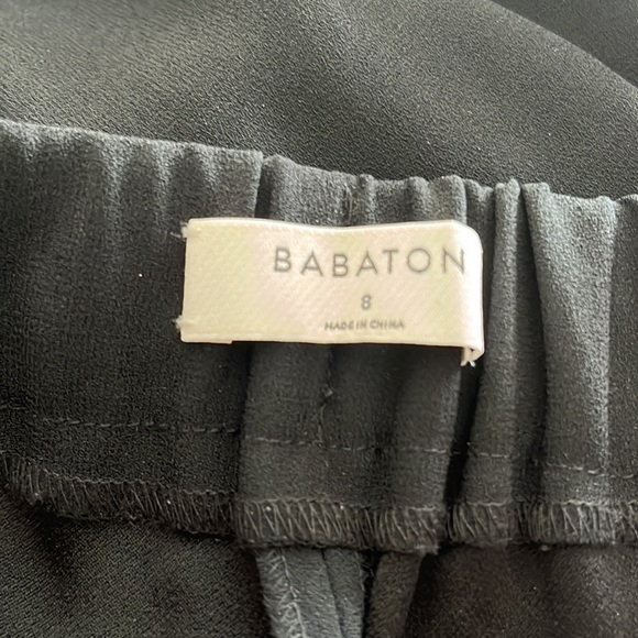 Woman’s Aritzia/Babaton black crepe pull on  pants.  Size 8. - Picture 4 of 6